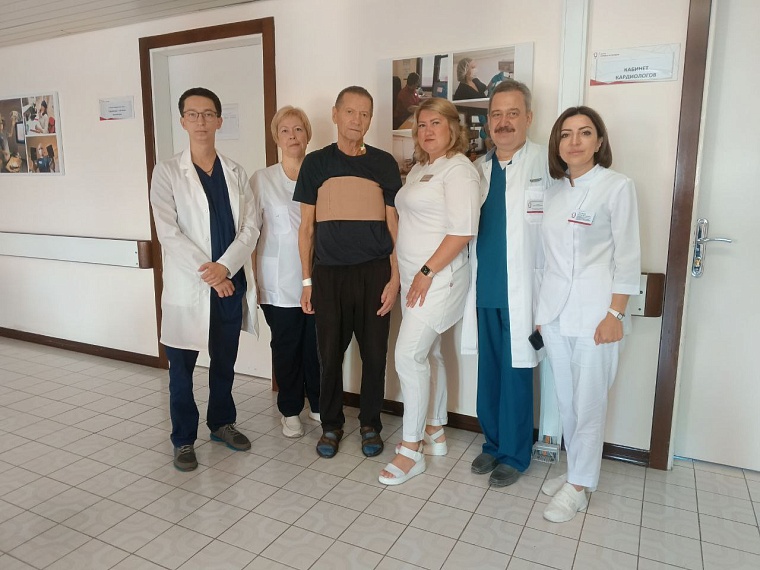 Не мог пройти пяти метров: врачи выполнили сложную операцию тюменцу с пороком сердца