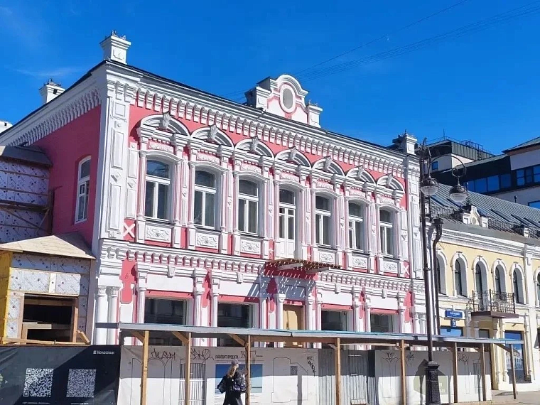 Глава Тюмени Максим Афанасьев сообщил о реставрации двух памятников архитектуры