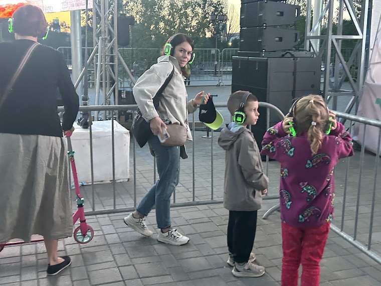 Все оттенки музыки: репортаж с фестиваля «Музсходка» в Тюмени