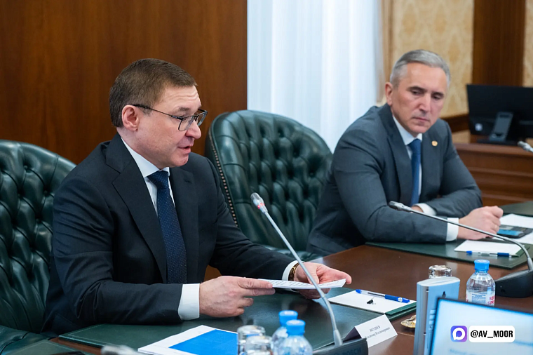 Александр Моор: Выразил благодарность Владимиру Якушеву за отстаивание интересов жителей Тюменской области