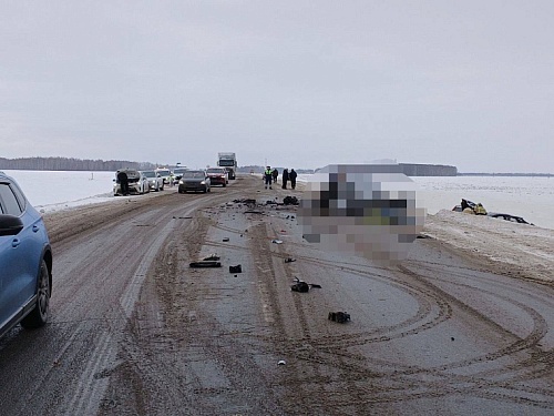 Александр Моор призвал тюменцев быть внимательными и осторожными на дорогах