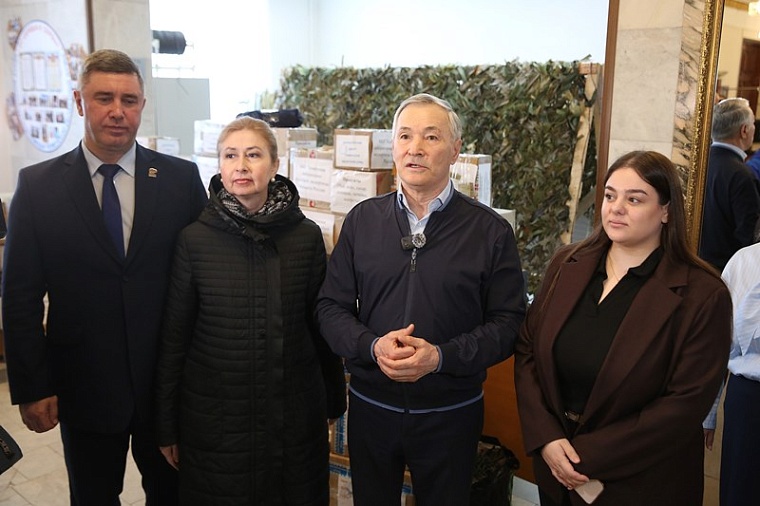 Депутаты и волонтеры облдумы отправили на СВО очередной гуманитарный груз