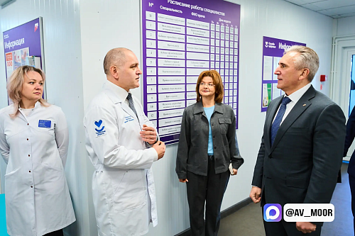 Александр Моор: После школы в Мальково посетил новую врачебную амбулаторию в Чикче