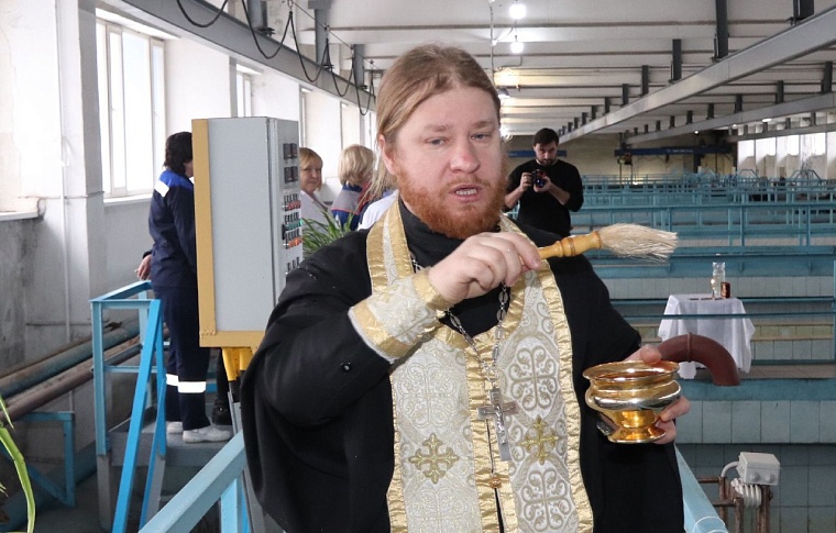 На Крещение из кранов в тюменских квартирах пойдет освященная вода