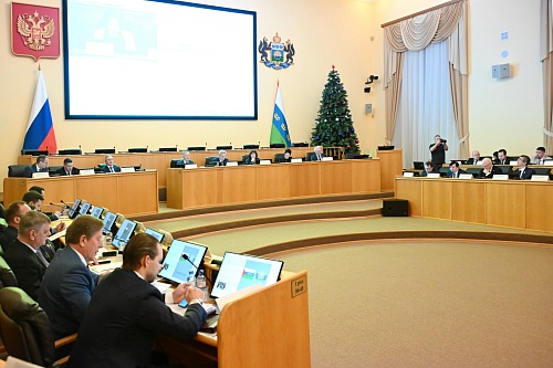 Депутаты Тюменской облдумы подвели итоги деятельности в 2025 году