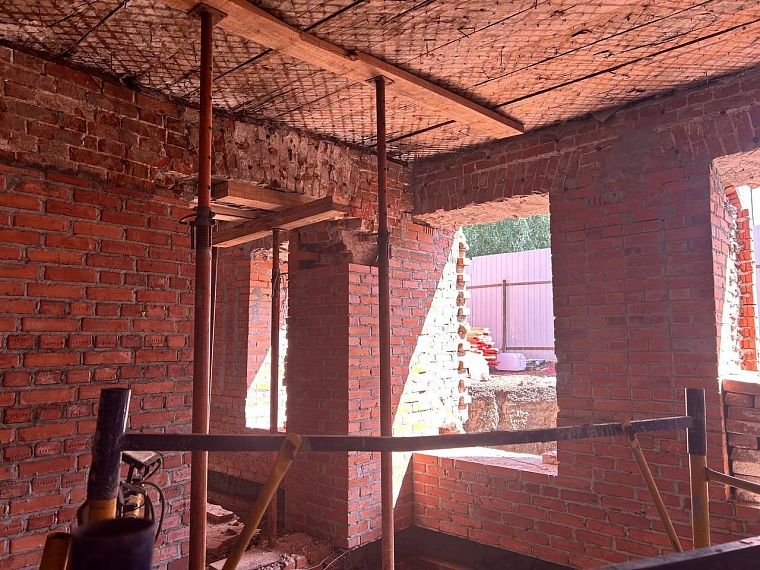 Дом Неводчикова в Тобольске реставрируют с использованием исторического кирпича