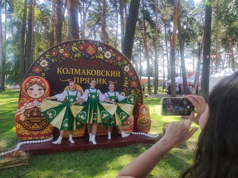 В Заводоуковске проходит V историко-гастрономический фестиваль «Колмаковский Пряник»