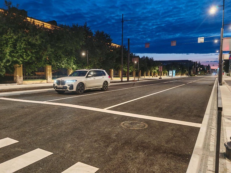 На улице Ленина в Тюмени открыт участок от Кирова до Челюскинцев