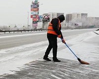 В Госдуме предложили стимулировать россиян помогать коммунальщикам с уборкой снега и льда