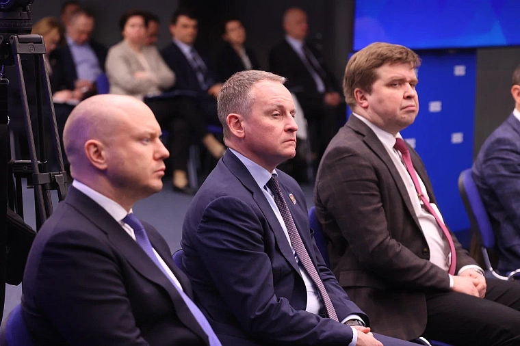 Дмитрий Медведев: работа над новой Народной программой «Единой России» исходит из интересов избирателей и реальных возможностей экономики страны