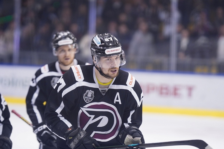 "Нам не хватило характера": главный тренер ХК "Рубин" подвел итоги сезона