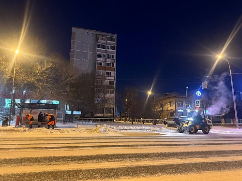 Тюменцам напомнили правила уборки и вывоза снега