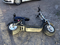 Сын с отцом на электромопеде попали в аварию в Тюмени