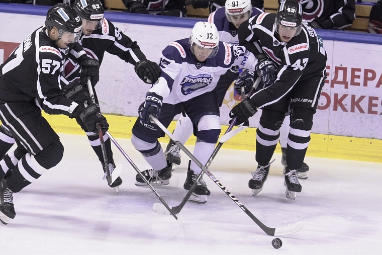 Тюменский ХК «Рубин» одолел «Зауралье» по буллитам