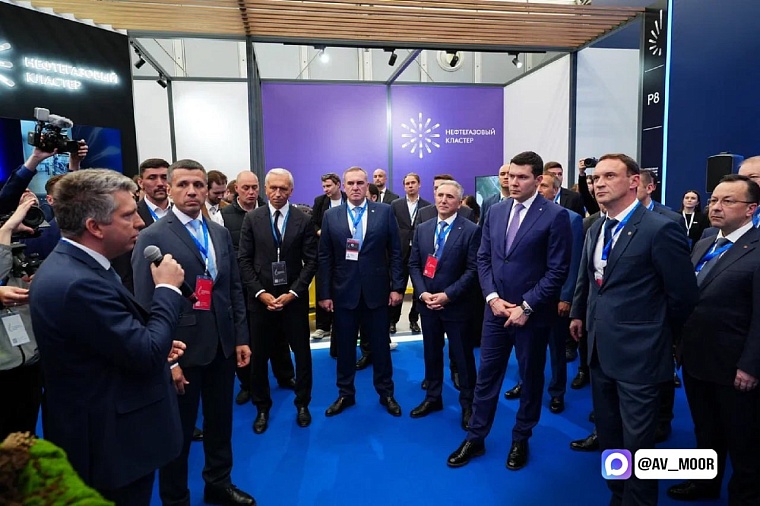 Александр Моор подвел итоги TNF-2025: Зафиксирован рекорд по числу участников, подписано порядка 30 соглашений