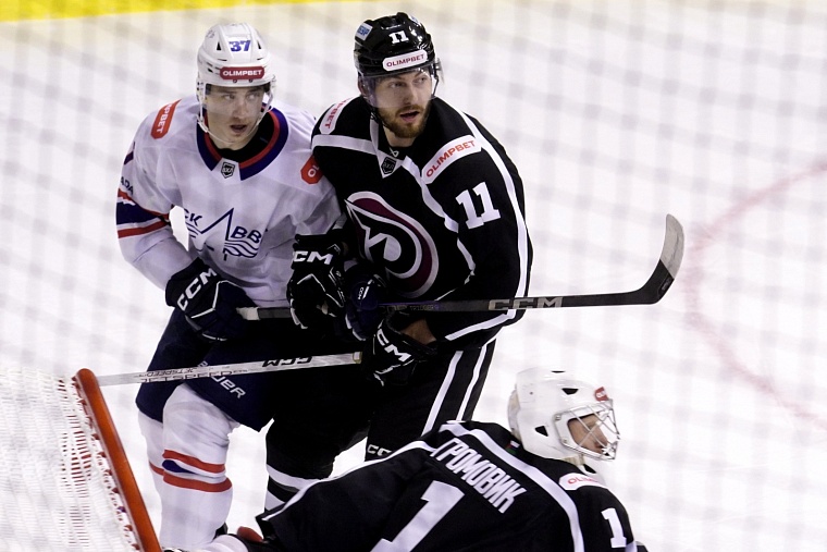 Егор Попов и Павел Мешков из тюменского «Рубина» забили лучшие в ВХЛ голы по итогам недели