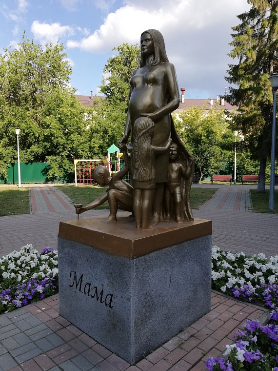 В Тюмени установят новый памятник «Мама»: что изменится