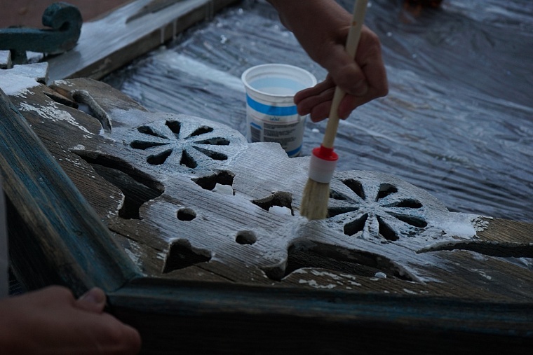 В Тюмени, Тобольске и Ишиме восстановили исторические наличники в рамках паблик-арт акции