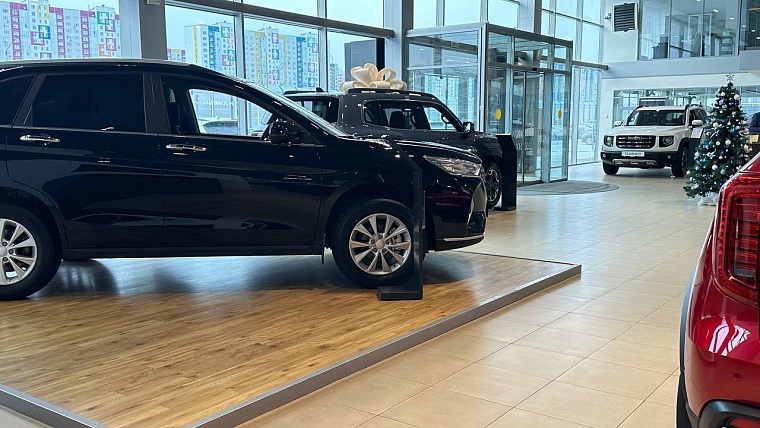 Выгода - до 450 000 рублей. Официальный дилер устроил предновогоднюю распродажу автомобилей