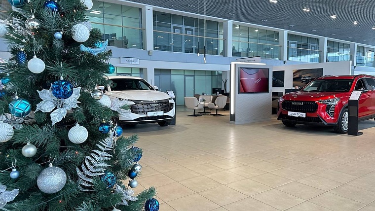 Выгода - до 450 000 рублей. Официальный дилер устроил предновогоднюю распродажу автомобилей