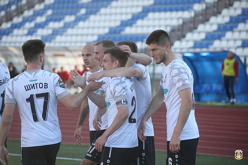 ФК «Тюмень» победил в последней домашней игре сезона