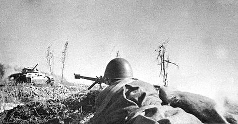 Истребитель танков: как 18-летний парень заставил отступить 7 фашистских бронемашин