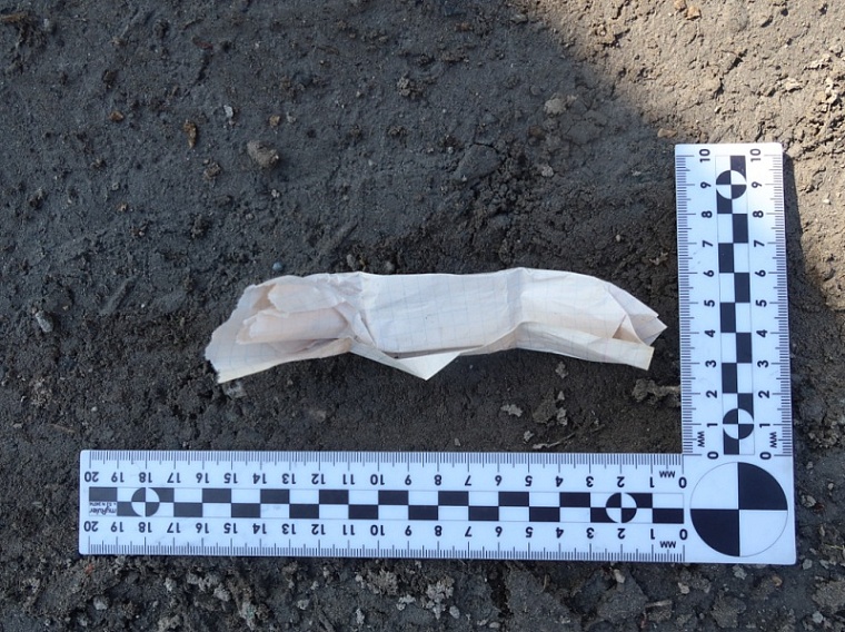 В Заводоуковске прохожий бросил наркотики, едва завидев полицейских