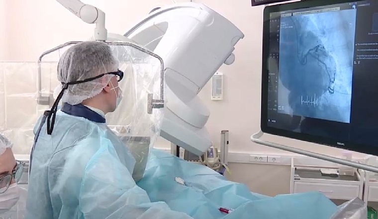 Высокие технологии и спасенные жизни: Тюменский кардиоцентр отмечает 40-летие