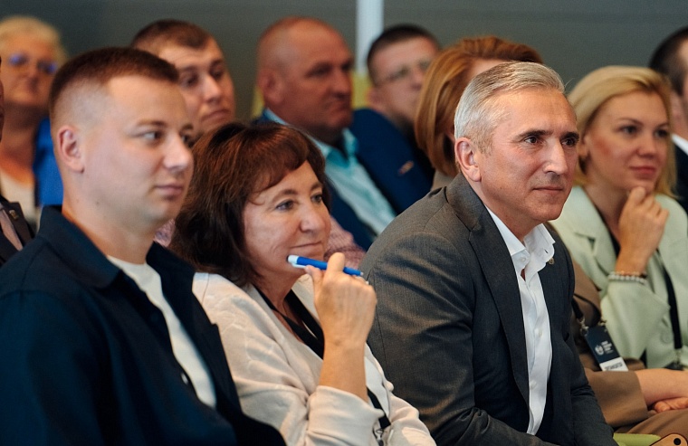 Участников «Боевого кадрового резерва Тюменской области» поддержат персональные наставники