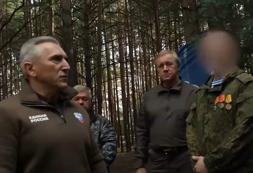 Александр Моор: Передали военнослужащим частей, где служат тюменцы, необходимую технику и оборудование