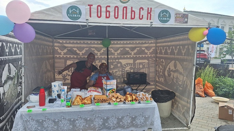 Тоболяки отмечают народный праздник Сабантуй