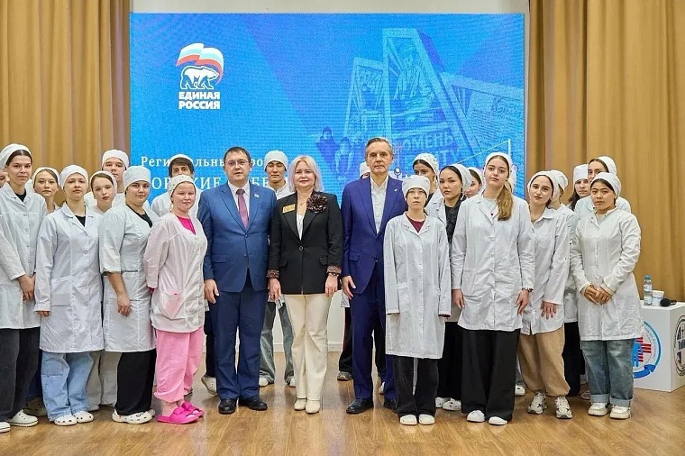 Студенты медколледжа в Тобольске узнали о трудовом подвиге земляков