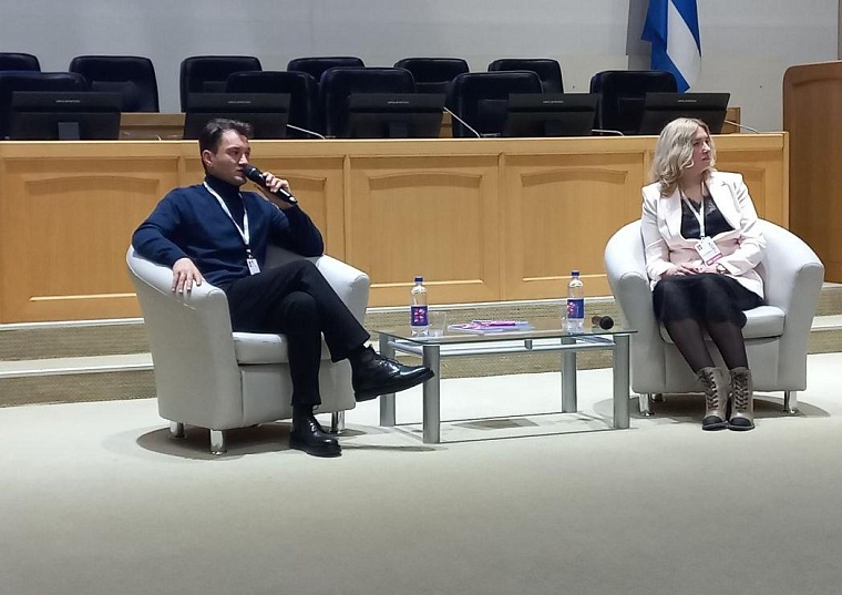 Продюсер Юрий Бардаш в Тюмени сравнил культурную среду с банкой соленых огурцов