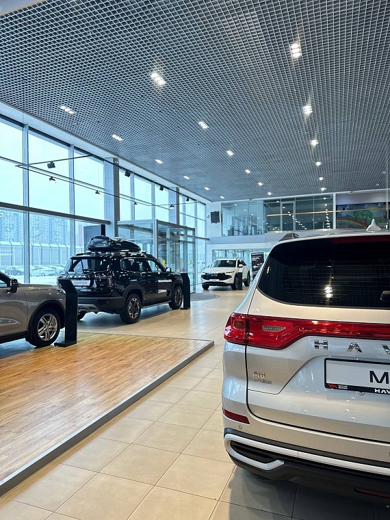 Где купить новое авто популярного бренда из Поднебесной по прошлогодней цене - от 1 699 000 рублей