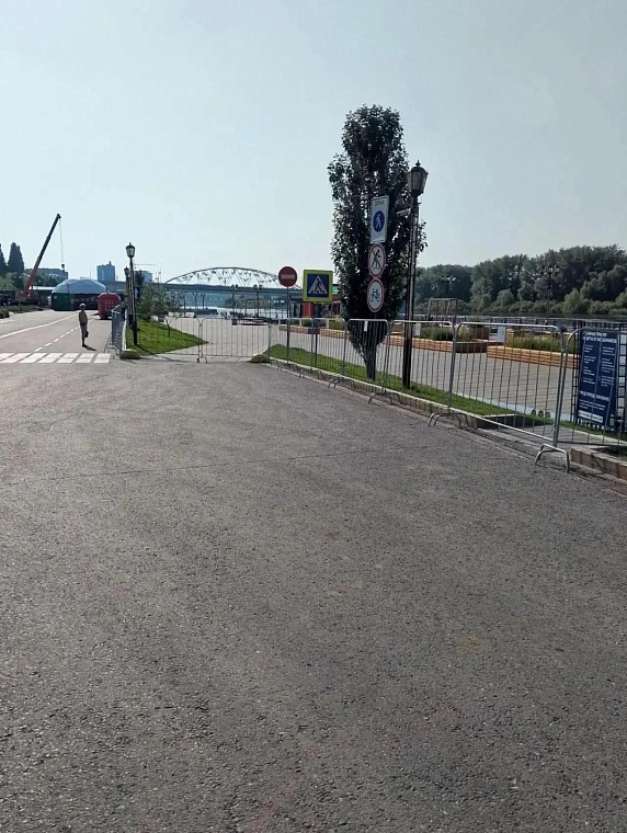 В Тюмени ограничили доступ на второй ярус набережной Туры