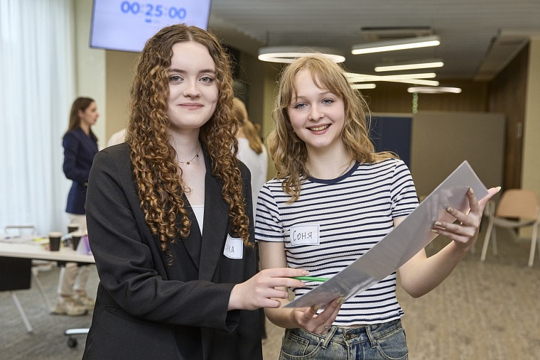 Как выпускникам и их родителям справиться со «100-балльным штормом»