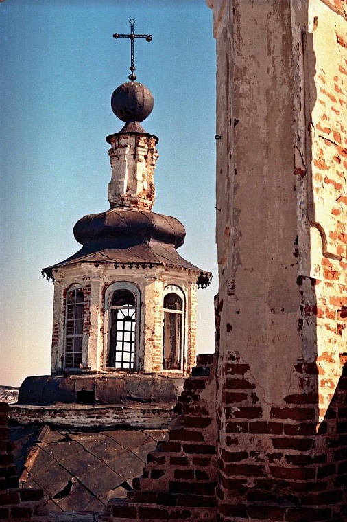 В Тобольске начались работы по восстановлению Крестовоздвиженской церкви