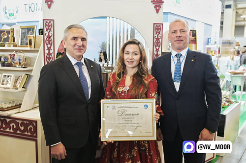 Александр Моор: Витрины «Сделано в Тюменской области» работают на популярных маркетплейсах