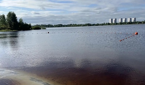 В Тюмени пляж на озере Круглом закрывают из-за обильных дождей