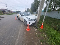 В Тюменской области столб остановил беспредел пьяного таксиста