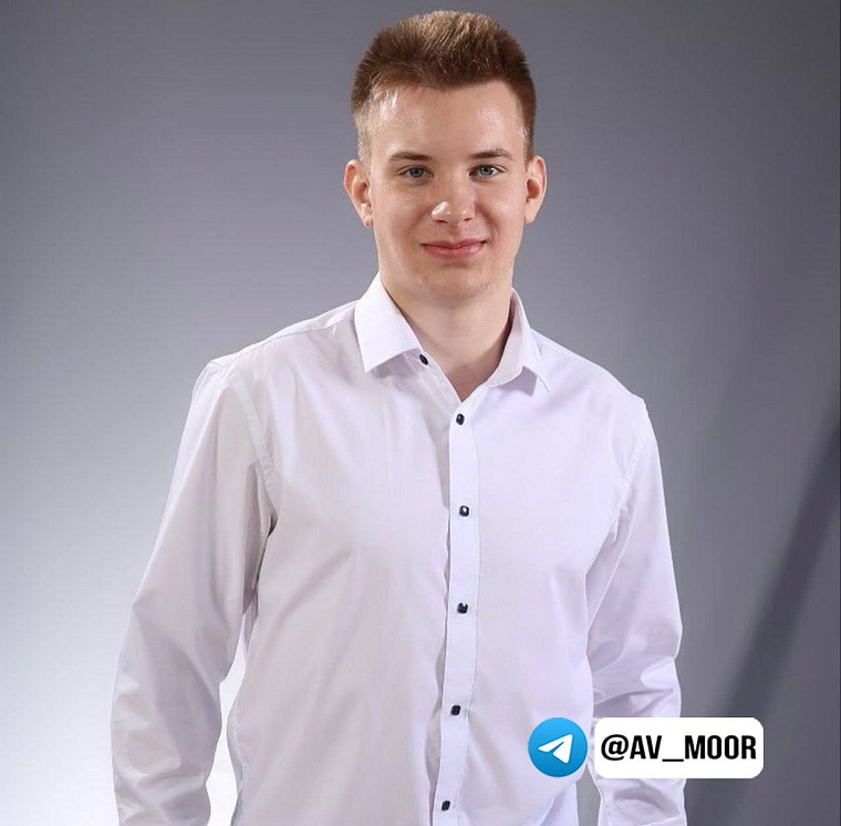 Дмитрий Затолокин из Боровской школы стал третьим 200-балльником в Тюменской области