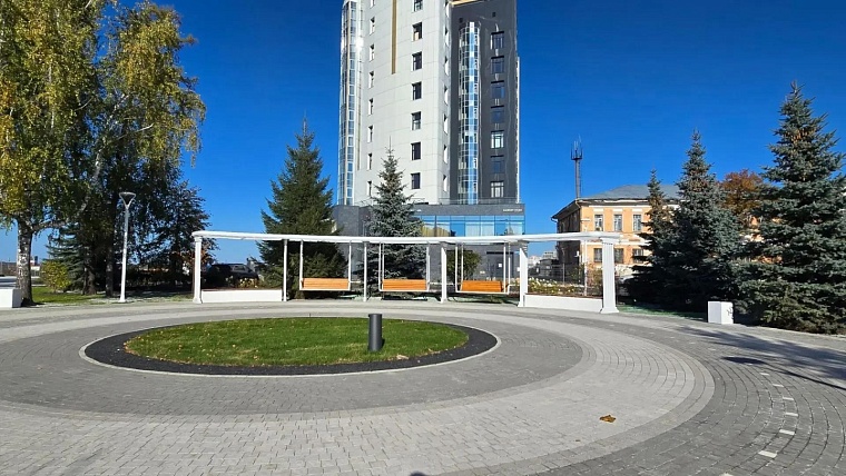 В Тюмени сегодня официально откроют обновленную площадь Борцов Революции