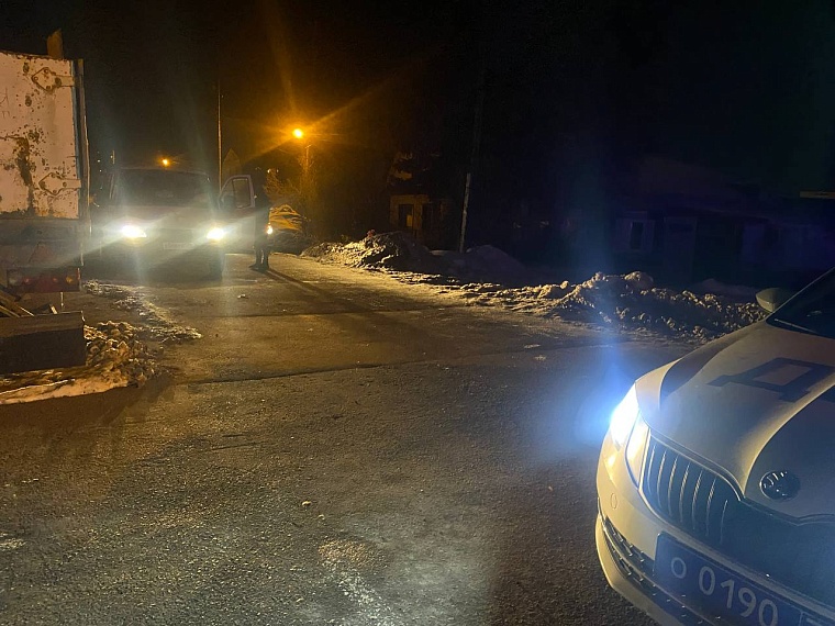 В Тюмени машина насмерть сбила пешехода, водитель скрылся