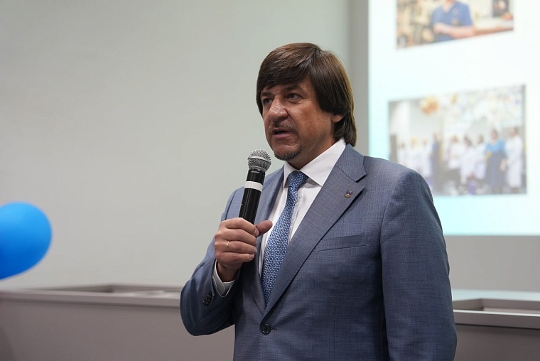 Максим Афанасьев занял третье место в медиарейтинге первых лиц столиц субъектов УрФО