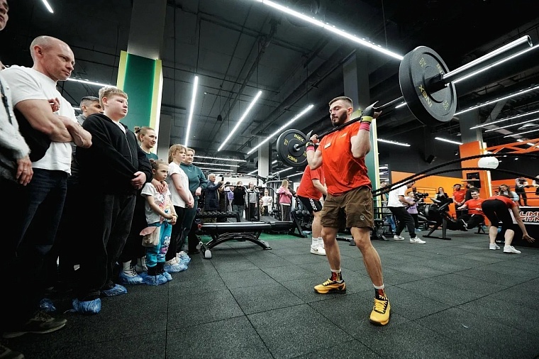 В Тюмени открылся семейный фитнес-клуб Lime Fitness: более 12 тысяч квадратов для всей семьи
