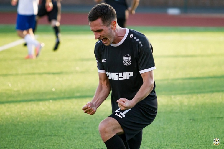 Полузащитник ФК «Тюмень» Владлен Бабаев выступит в сборной ФНЛ