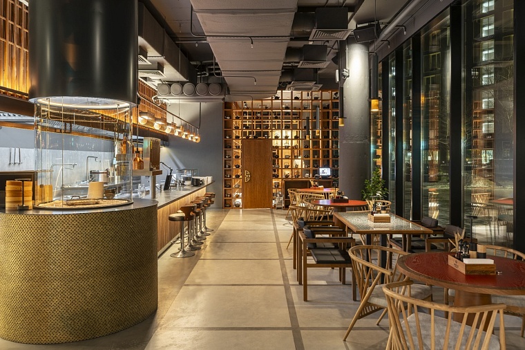 В Тюмени начал работу двухэтажный современный ресторан