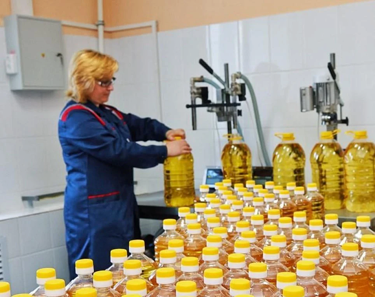 Российско-китайское сотрудничество: Тюменская область наращивает экспорт рапсового масла и кондитерских изделий
