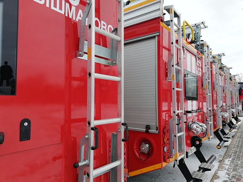 Тюменское управление МЧС сегодня доставит спецтехнику экстренных служб к вокзалу