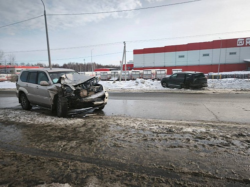 Две девочки и их мамы пострадали по вине пьяного водителя в ДТП на Московском тракте